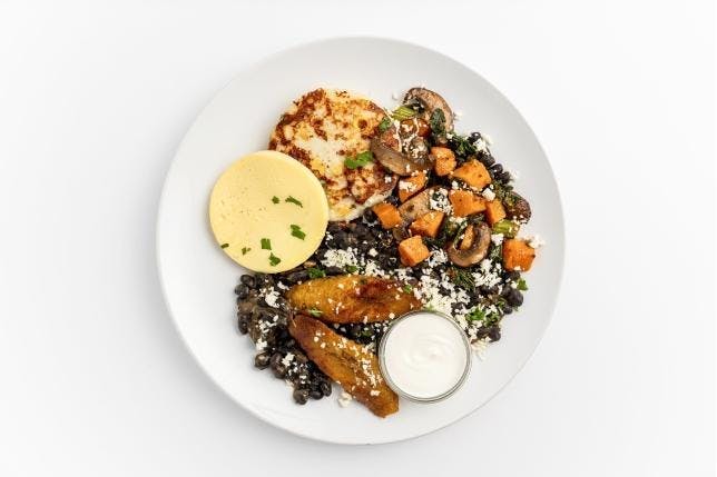 colombian-style-sweet-corn-arepa-and-vegetable-jose-garceslivy